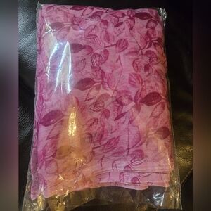 Brand New Pink Leaf Printed Georgette Sari